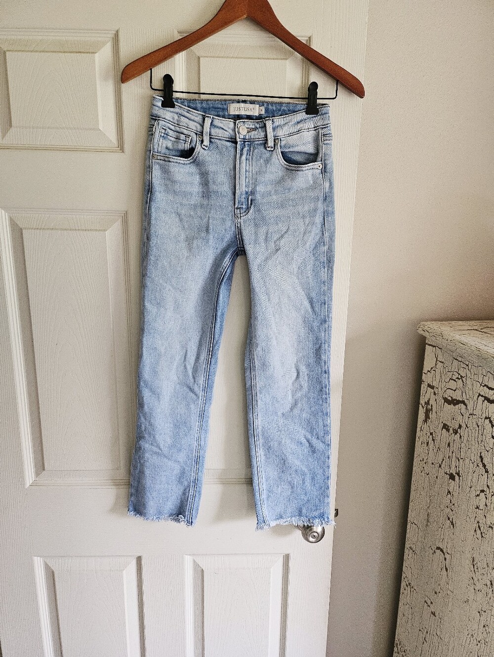 Just USA 4 Crop Jeans Light Wash Very Good Condition